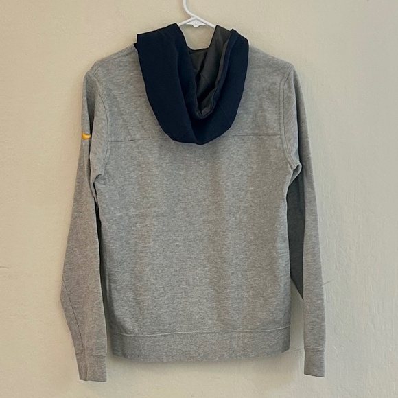 Men's Cal Gray Dry Fit Hoodie With Navy Hood & Chest Zip Pocket, Size SM - Picture 3 of 4